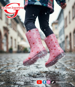 BOTA DE LLUVIA HOPE PULGARCITO ESTRELLAS ROJAS